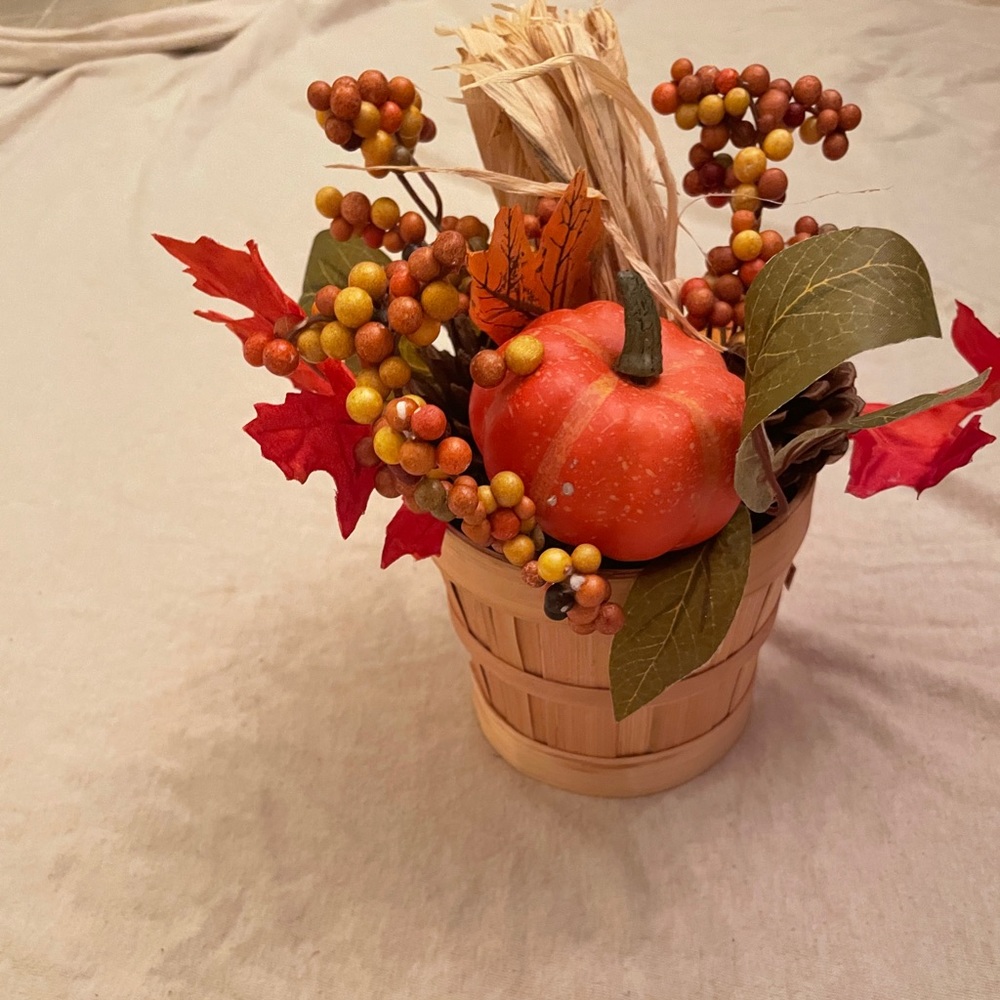 Fall basket center piece